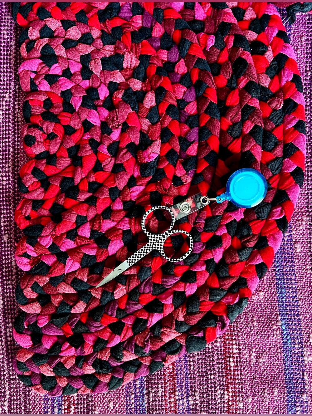 🍉Watermelon Handbraided Rug🍉 - Picture 2 of 16